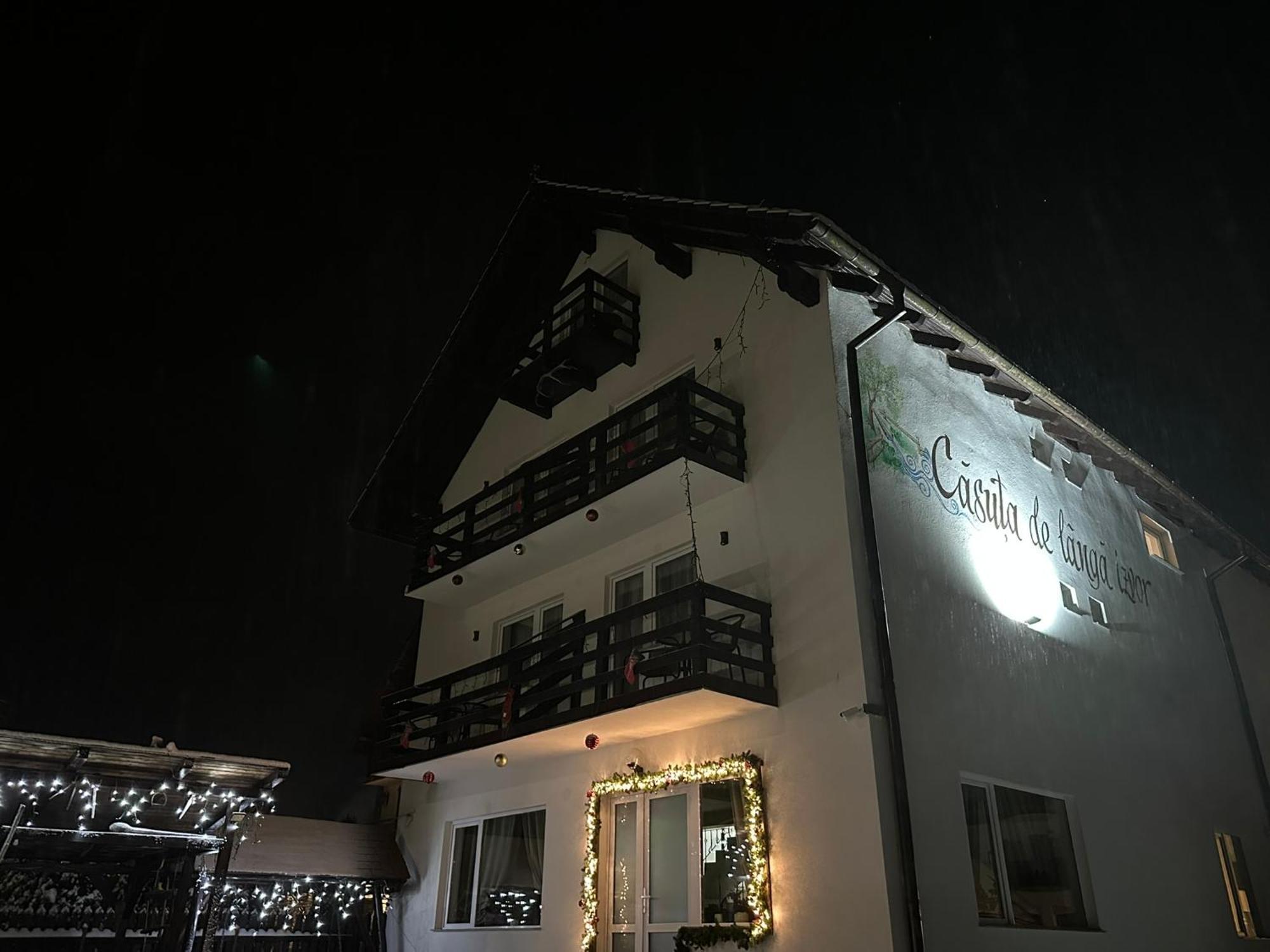 米奥修德萨斯 Casuta De Langa Izvor酒店 外观 照片